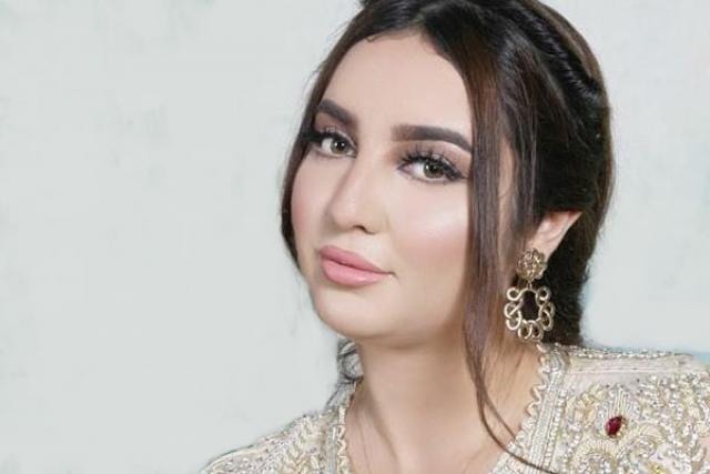 الفنانة المغربية لبنى الشرقاوي