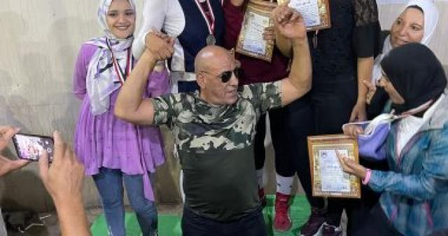 الفنان محمد لطفي 