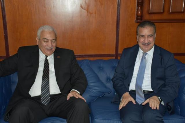 محافظ المنوفية يزور جامعة السادات 