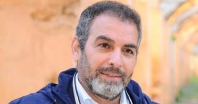 الفنان أحمد عبد العزيز 