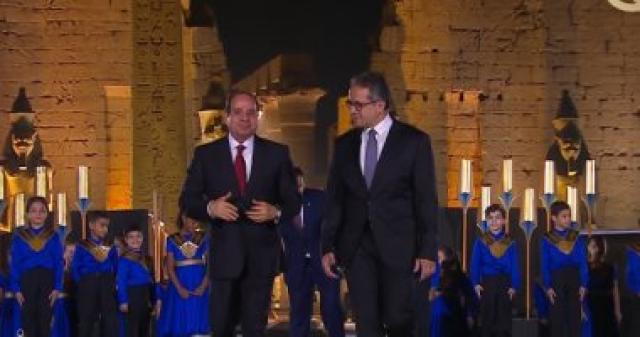 الرئيس السيسي ووزير الآثار