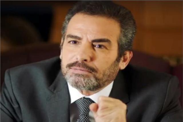 احمد عبد العزيز
