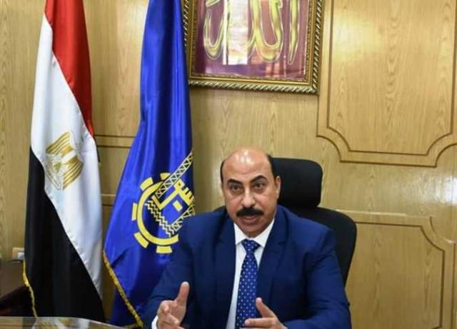 محافظ أسوان
