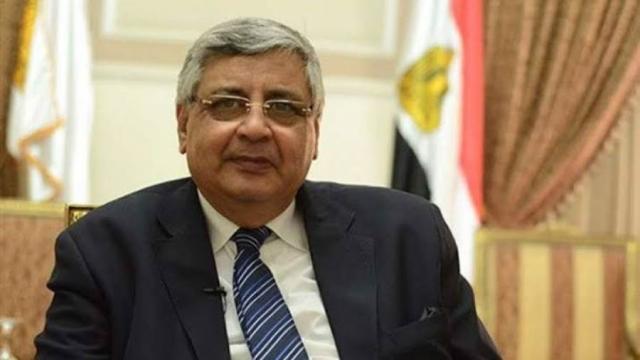  الدكتور محمد عوض تاج الدين