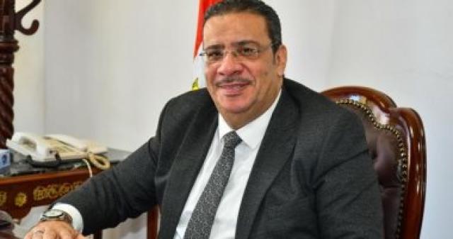رئيس جامعة قناة السويس