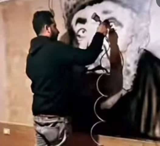 الراحل محمود عبد العزيز 