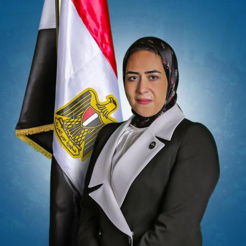 الدكتورة سارة النحاس