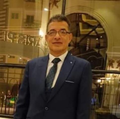 الاستاذ عماد حامد عطية