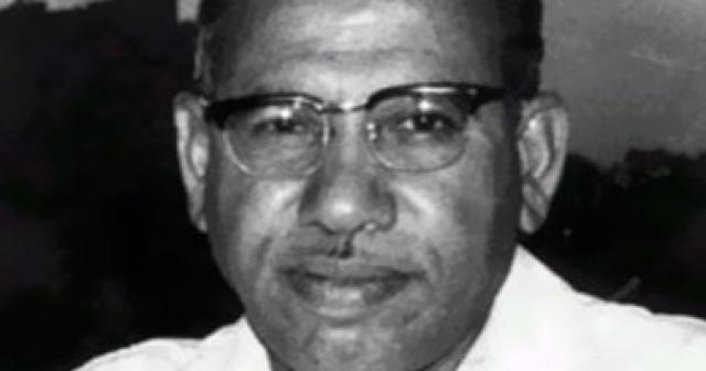 على أحمد باكثير 