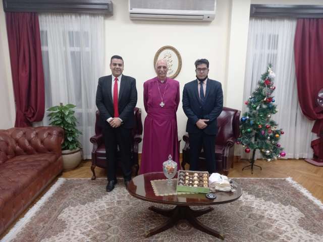 حزب المصريين الاحرار يهنئ الكنيسة الأسقفية الانجليكانية بعيد الميلاد المجيد
