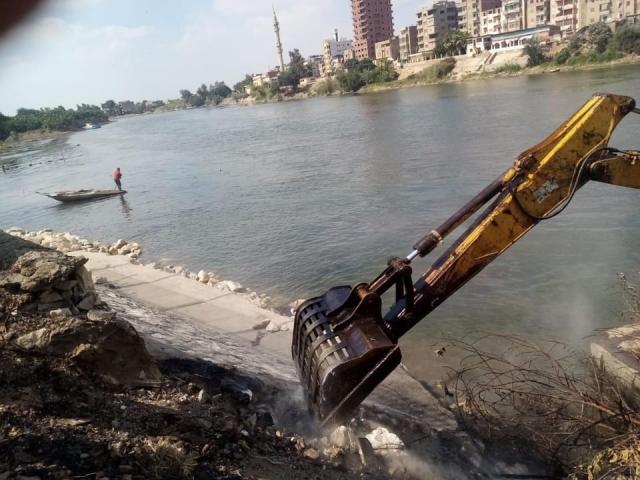 إزالة تعديات على مجرى نهر النيل - أرشيفية