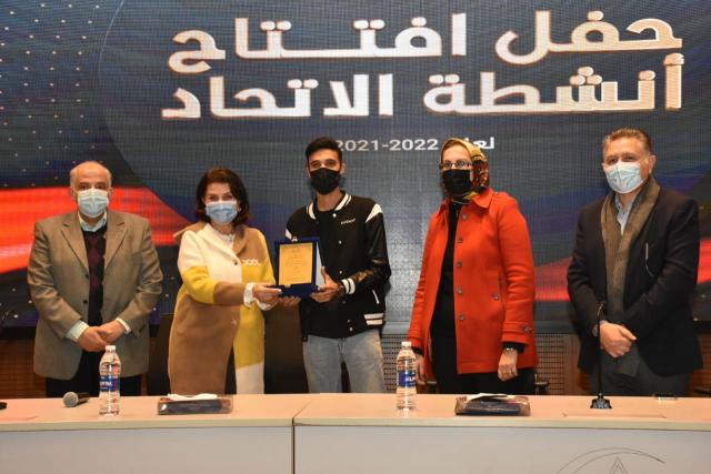 افتتاح انشطه طب عين شمس