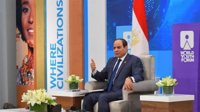 الرئيس أثناء اللقاء 