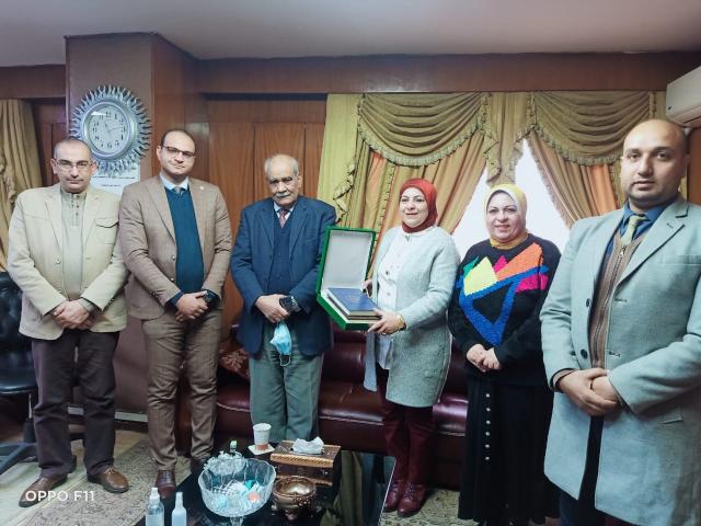 وفد من المنظمة العالمية لخريجي الأزهر