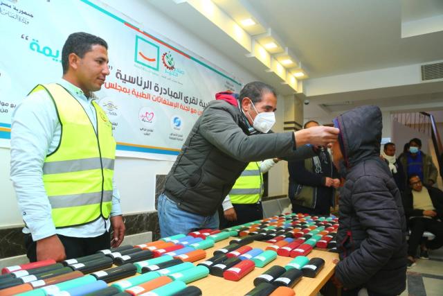  قافلة مجلس الوزراء وصناع الخير الطبية