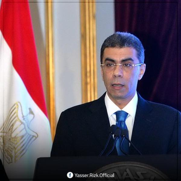 الكاتب الكبير ياسر رزق