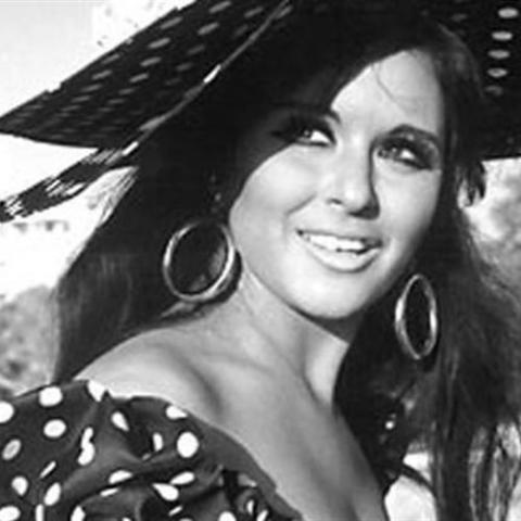   سعاد حسنى 
