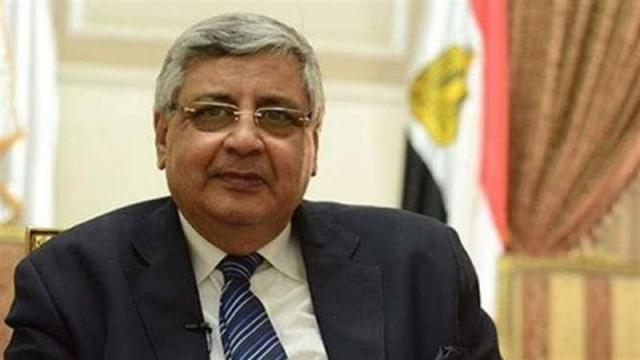 عوض تاج الدين 