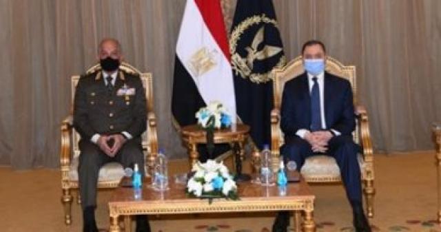 جانب من الزيارة