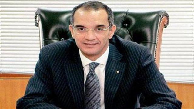 وزير الإتصالات 