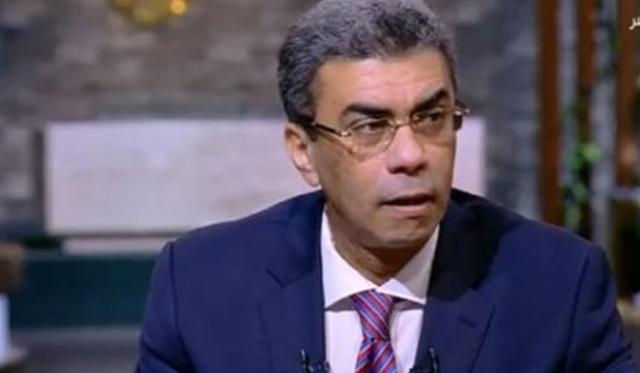  ياسر رزق