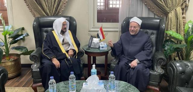 لقاء مفتي الجمهورية مع وزير الشئون الإسلامية السعودي