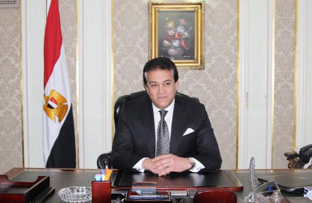 الدكتور خالد عبدالغفار وزير التعليم العالي والبحث العلمي