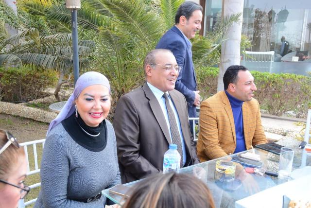  صالون " الأمل" الثقافى