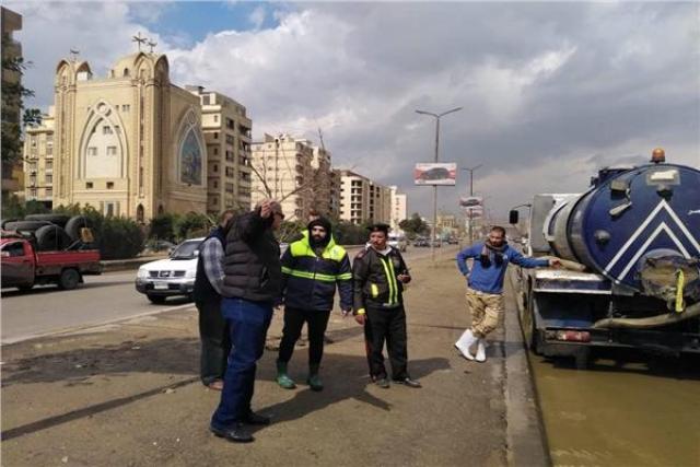 شفط مياه الأمطار من شوارع البساتين