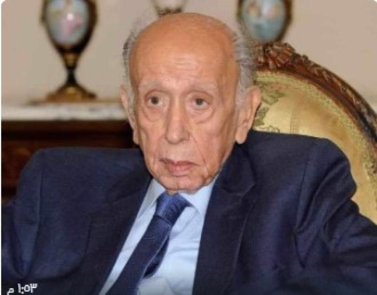  الكاتب الصحفى محمد عبد الجواد