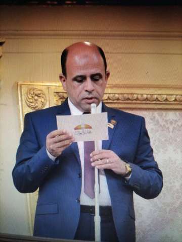 نشأت عباس