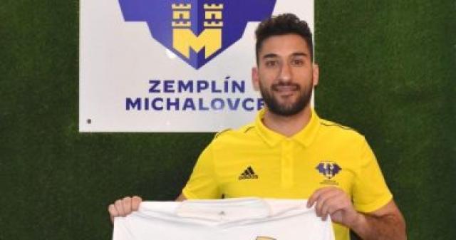 لاعب الأهلي