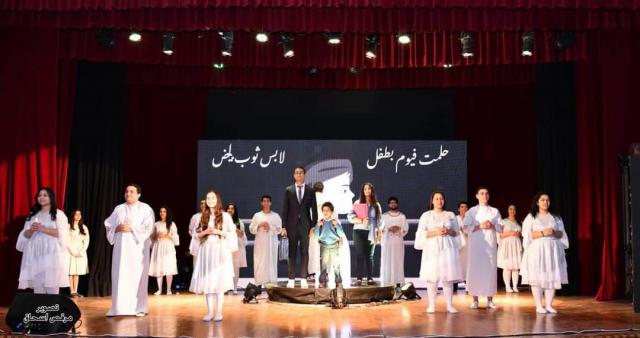 عرض مسرحي عن دور التعليم اللاهوتي