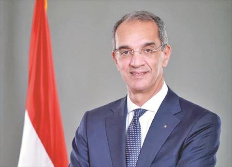  وزير الاتصالات