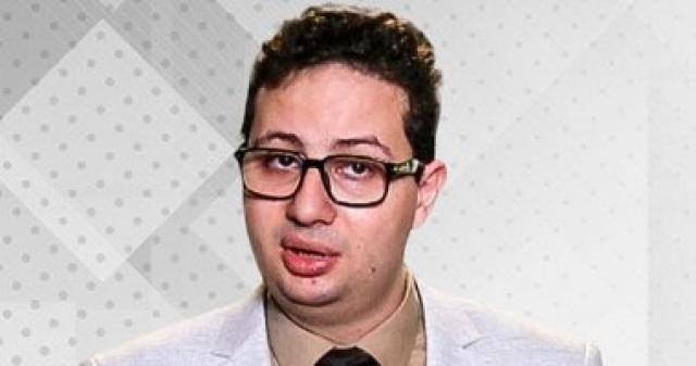   طبيب الكركمين 