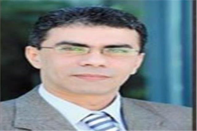 غداً ذكرى الأربعين لوفاة الكاتب الصحفى ياسر رزق   أخبار اليوم