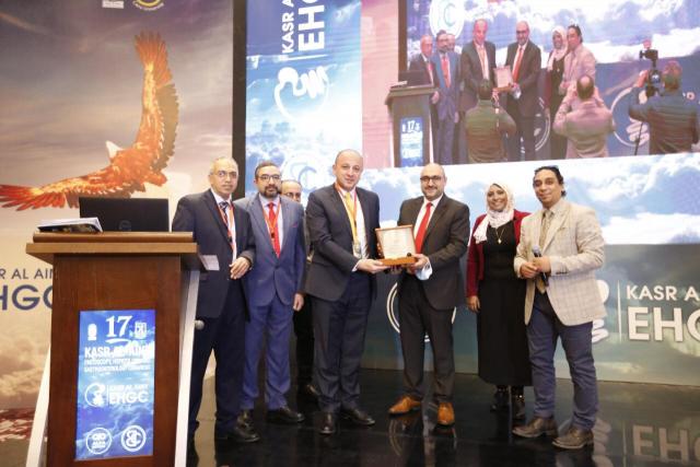 أطباء الجهاز الهضمي يحذرون من السمنة والكبد الدهني
