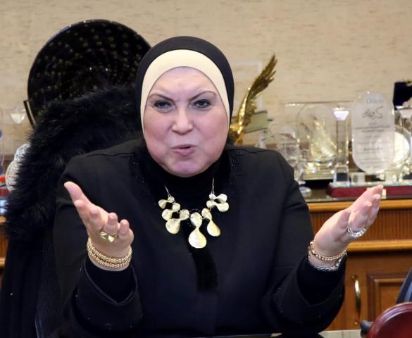 نيفين جامع 