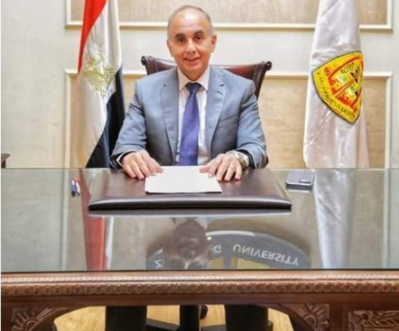  الأستاذ الدكتور عثمان شعلان