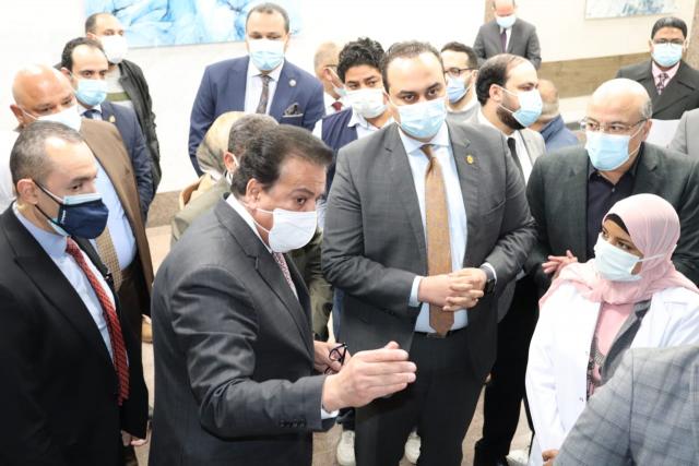 خلال الجولة