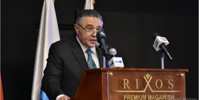 عمرو حنفي محافظ البحر الأحمر