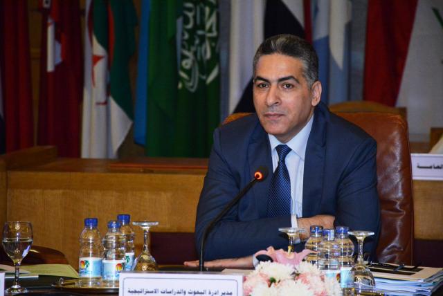 الوزير مفوض دكتور علاء التميمي مدير إدارة البحوث والدراسات الاستراتيجية،