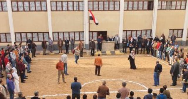 وكيل تعليم الغربية يتابع مدرسة طنطا الكهربية فى أولى أيام تشغيلها بعد الصيانة الشاملة