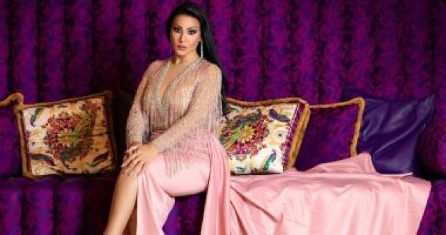   سمية الخشاب 