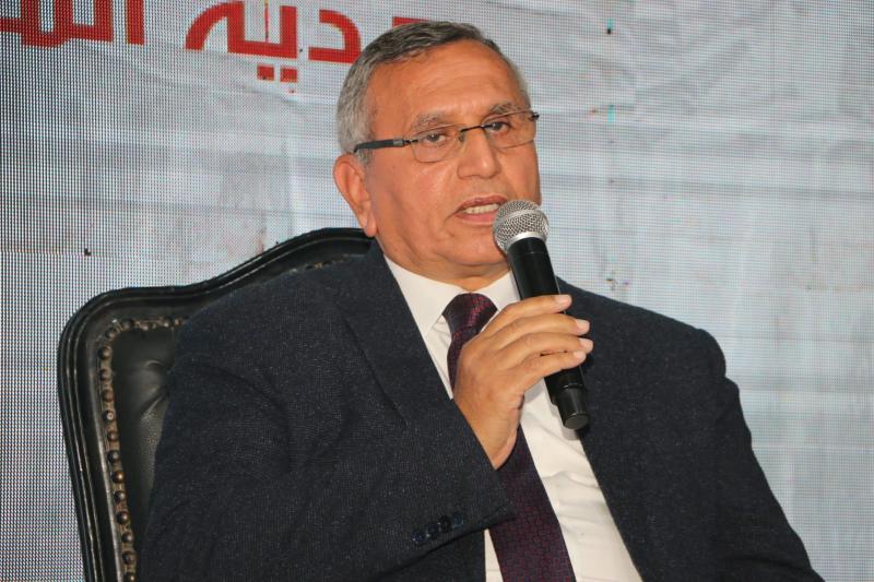الدكتورعبد السند يمامة