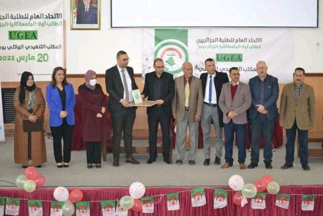 شبكة إعلام المرأة العربية تشارك الاحتفال بعيد النصر  بالجزائر 