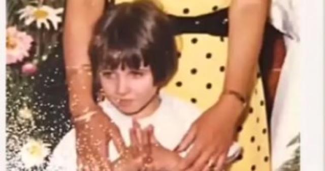 نانسي عجرم وهي صغيرة