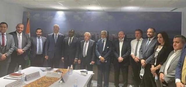 زيارة لوفد من كبار شركات التشييد والبناء