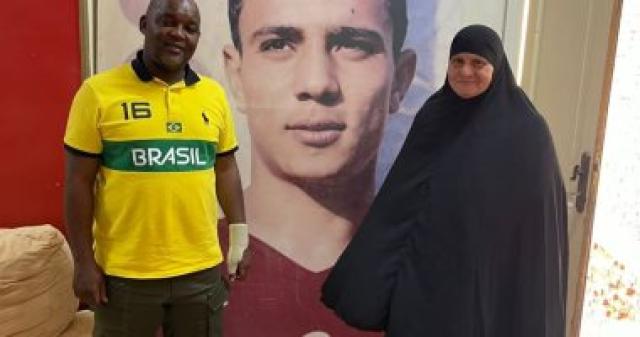 موسيماني في زيارة لوالدة محمد عبد الوهاب