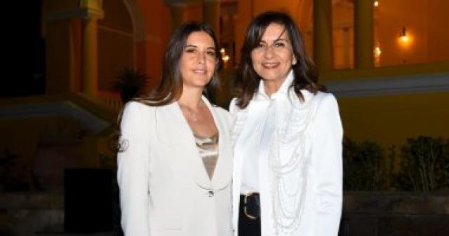 وزيرة الهجرة وفنانة الأوبرا العالمية فرح الديبانى